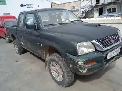 Vehículo de desguace MITSUBISHI L 200 (K6/7) 2500 TD GLX del año 2003 con motor 4D56