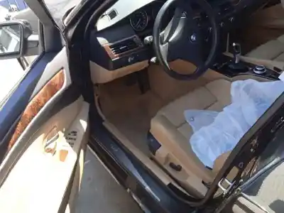 Veicolo di demolizione bmw serie 5 berlina (e60) 530i dell'anno 2008 alimentato n53b30a