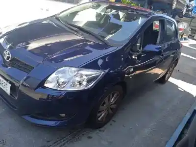 Scrapping Vehicle TOYOTA AURIS SOL of the year 2007 powered 1ZR