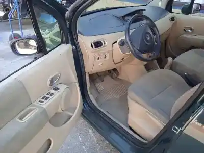 Vehicul casat renault modus 1.4 16v al anului 2005 alimentat k4j770