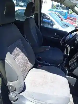 Veicolo di demolizione seat alhambra (7v9) 1.9 tdi dell'anno 2004 alimentato auy