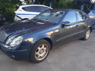 Veicolo di demolizione MERCEDES-BENZ CLASE E (W211) BERLINA E 270 CDI (211.016) dell'anno 2004 alimentato 647961