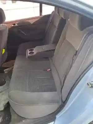 Veículo de Sucata peugeot 607 (s1) básico do ano 2003 alimentado 4hx