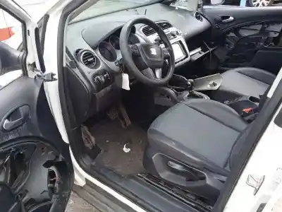 Veículo de Sucata seat altea xl (5p5, 5p8) 1.6 tdi do ano 2011 alimentado cay