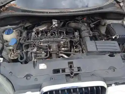 Veículo de Sucata seat altea xl (5p5, 5p8) 1.6 tdi do ano 2011 alimentado cay