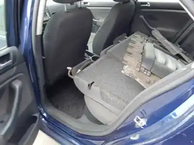 Здавання транспортного засобу volkswagen jetta (1k2) 1.9 tdi року 2007 потужний bxe