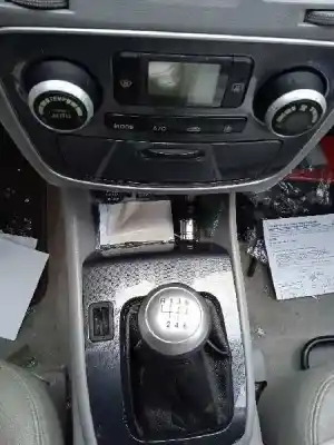 Veículo de Sucata hyundai sonata (nf) 2.0 crdi comfort i do ano 2006 alimentado d4ea