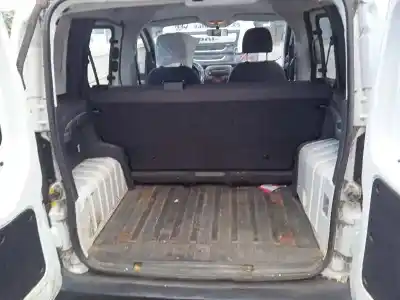 Sloopvoertuig citroen nemo x van het jaar 2010 aangedreven 8hs