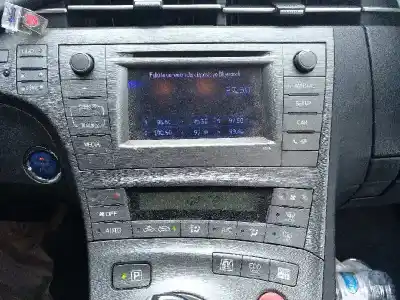 Здавання транспортного засобу toyota prius (nhw30) * року 2013 потужний 2zr
