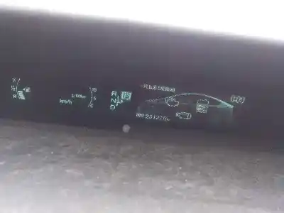 Здавання транспортного засобу toyota prius (nhw30) * року 2013 потужний 2zr