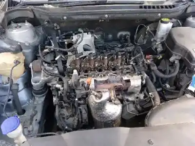 Veículo de Sucata citroen c5 station wagon 1.6 hdi fap do ano 2012 alimentado 9hr