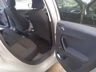 Veículo de Sucata peugeot 208 i (ca_, cc_) 1.6 bluehdi 100 do ano 2018 alimentado bh02