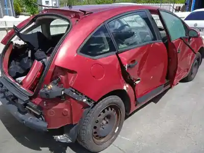 Sloopvoertuig citroen c4 berlina * van het jaar 2006 aangedreven 9hy