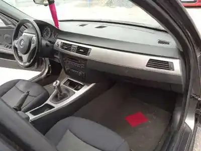 Veículo de Sucata bmw serie 3 berlina (e90) 320d do ano 2006 alimentado 204d4