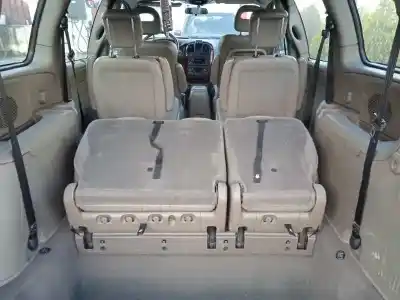 Verschrottungsfahrzeug chrysler voyager (rg) motor 2.8 ltr. - 110 kw crd cat des jahres 2006 angetrieben vm47c