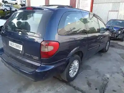 Verschrottungsfahrzeug chrysler voyager (rg) motor 2.8 ltr. - 110 kw crd cat des jahres 2006 angetrieben vm47c