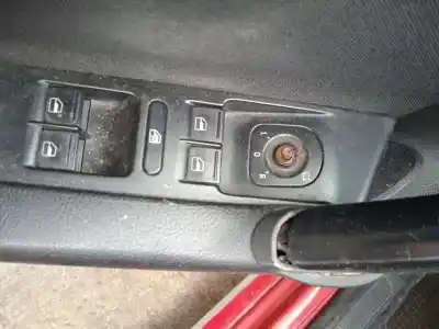 Veículo de Sucata volkswagen passat variant (365) advance 4motion bluemotion do ano 2013 alimentado cff