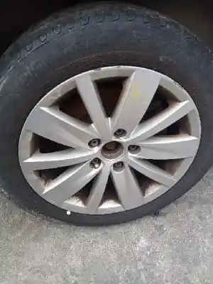 Veículo de Sucata volkswagen passat variant (365) advance 4motion bluemotion do ano 2013 alimentado cff