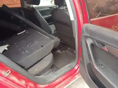 Veículo de Sucata volkswagen passat variant (365) advance 4motion bluemotion do ano 2013 alimentado cff