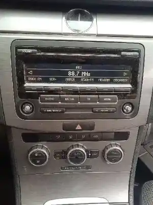 Veículo de Sucata volkswagen passat variant (365) advance 4motion bluemotion do ano 2013 alimentado cff