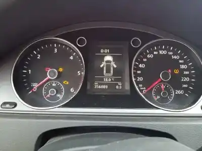 Veículo de Sucata volkswagen passat variant (365) advance 4motion bluemotion do ano 2013 alimentado cff