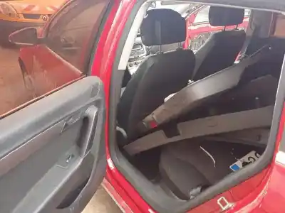 Veículo de Sucata volkswagen passat variant (365) advance 4motion bluemotion do ano 2013 alimentado cff