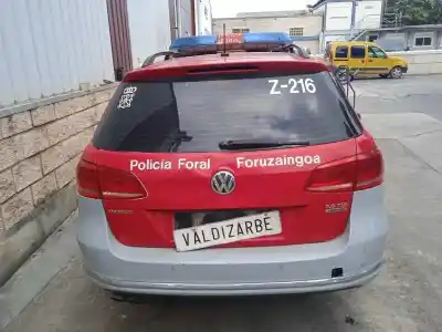 Veículo de Sucata volkswagen passat variant (365) advance 4motion bluemotion do ano 2013 alimentado cff