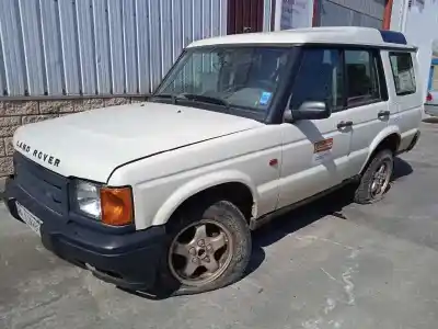 Véhicule à la ferraille LAND ROVER                                         DISCOVERY (LT)                                                                                                                                                                                                                                             2.5 Turbodiesel                                                                                                                                                                                                                                            de l'année 2002 alimenté 15P