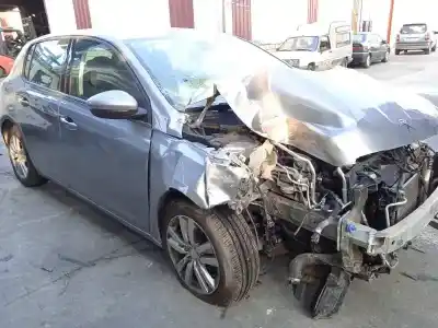 Veicolo di demolizione peugeot 308 active dell'anno 2013 alimentato 9h06