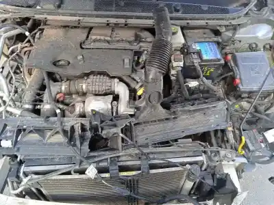 Veicolo di demolizione peugeot 308 active dell'anno 2013 alimentato 9h06