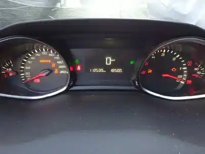 Veicolo di demolizione peugeot 308 active dell'anno 2013 alimentato 9h06