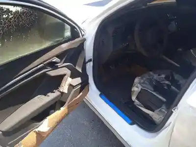 Vehicul casat audi a3 sportback (8ya) 1.5 16v tsi act al anului 2021 alimentat dpca