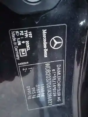 Véhicule à la ferraille mercedes-benz clase c (w203) sportcoupe c 220 cdi (203.706) de l'année 2002 alimenté 611962