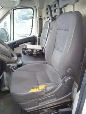 Verschrottungsfahrzeug citroen jumper kombi 30 l1h1 bluehdi 110 des jahres 2013 angetrieben 4h03