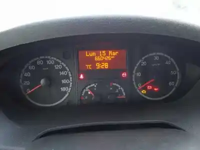Verschrottungsfahrzeug citroen jumper kombi 30 l1h1 bluehdi 110 des jahres 2013 angetrieben 4h03