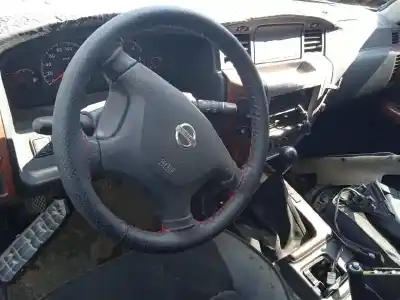 Véhicule à la ferraille nissan patrol gr (y61) * de l'année 2005 alimenté zd30ddti