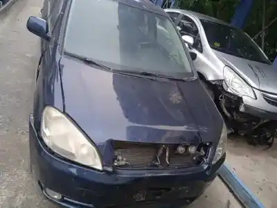 Здавання транспортного засобу toyota avensis verso (m20) 2.0 d4-d luna року 2001 потужний 1cdftv
