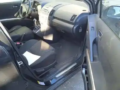 Hurda Aracı toyota corolla verso (r1) 2.2 d-4d sport yılın 2008 güçlü 2ad