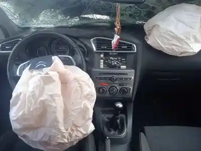 Veículo de Sucata citroen c4 lim. feel edition do ano 2017 alimentado bh02