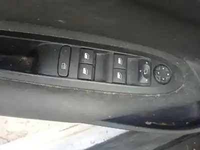 Veículo de Sucata citroen c4 lim. feel edition do ano 2017 alimentado bh02