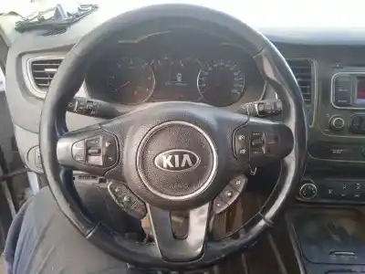 Scrapping Vehicle kia carens ( ) drive of the year 2016 powered d4fd