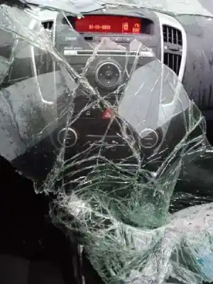 Scrapping Vehicle kia cee´d emotion of the year 2011 powered d4fb