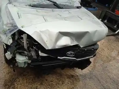 Scrapping Vehicle kia cee´d emotion of the year 2011 powered d4fb