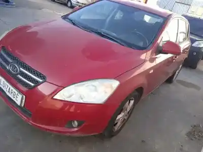 Veículo de Sucata kia cee´d 1.6 crdi cat do ano 2007 alimentado d4fb