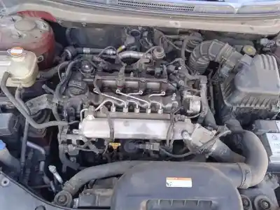 Veículo de Sucata kia cee´d 1.6 crdi cat do ano 2007 alimentado d4fb