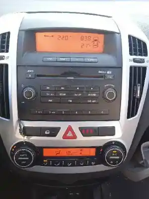 Veículo de Sucata kia cee´d 1.6 crdi cat do ano 2007 alimentado d4fb