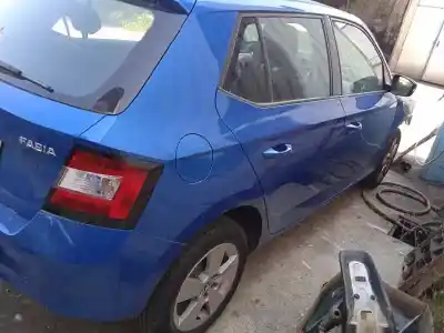 Здавання транспортного засобу skoda fabia 1.0 mpi року 2018 потужний chyb