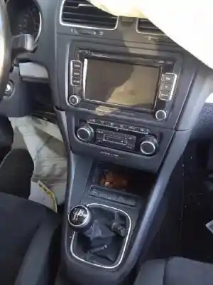 Sloopvoertuig volkswagen golf vi (5k1) 1.6 tdi van het jaar 2010 aangedreven cayc