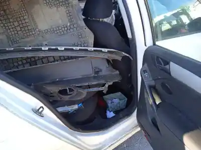 Sloopvoertuig volkswagen golf vi (5k1) 1.6 tdi van het jaar 2010 aangedreven cayc