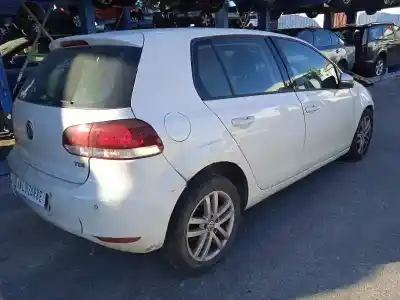 Sloopvoertuig volkswagen golf vi (5k1) 1.6 tdi van het jaar 2010 aangedreven cayc